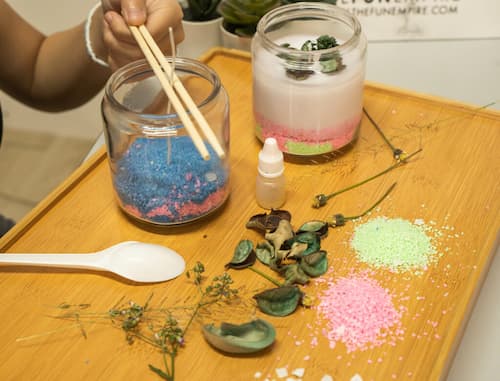 Soy Candle Making Workshop – Things to do in Singapore